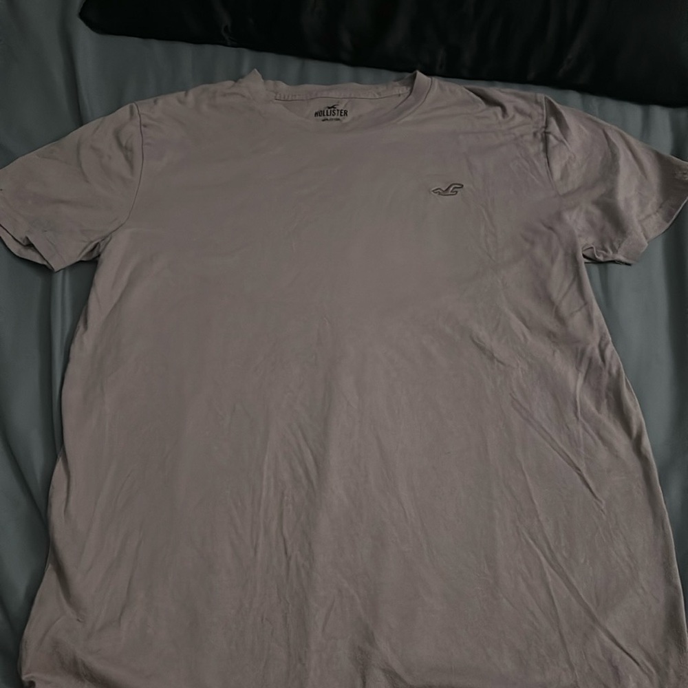 Men’s Lilac Hollister Shirt Medium